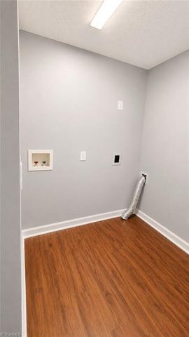462 Mcpherson Drive, Mebane, NC 27302