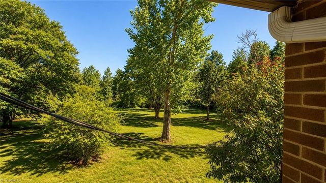 462 Mcpherson Drive, Mebane, NC 27302