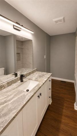 462 Mcpherson Drive, Mebane, NC 27302