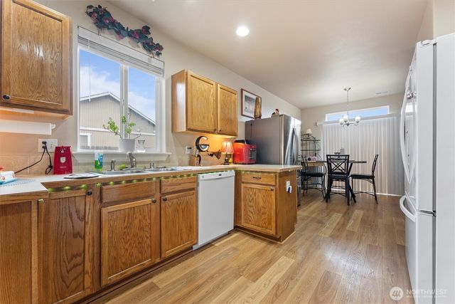 521 Florida Street, Moses Lake, WA 98837