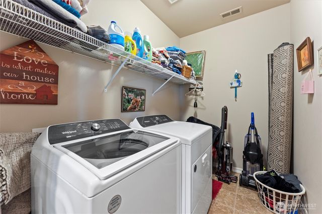 521 Florida Street, Moses Lake, WA 98837