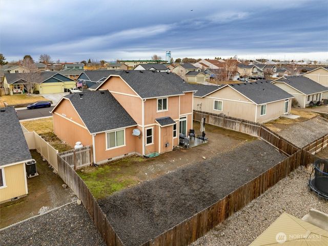 521 Florida Street, Moses Lake, WA 98837