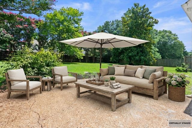 2884 BILLY CROSS DR, Germantown, TN 38138