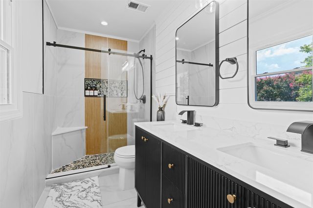 2884 BILLY CROSS DR, Germantown, TN 38138