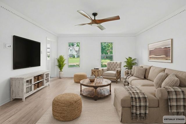 2884 BILLY CROSS DR, Germantown, TN 38138