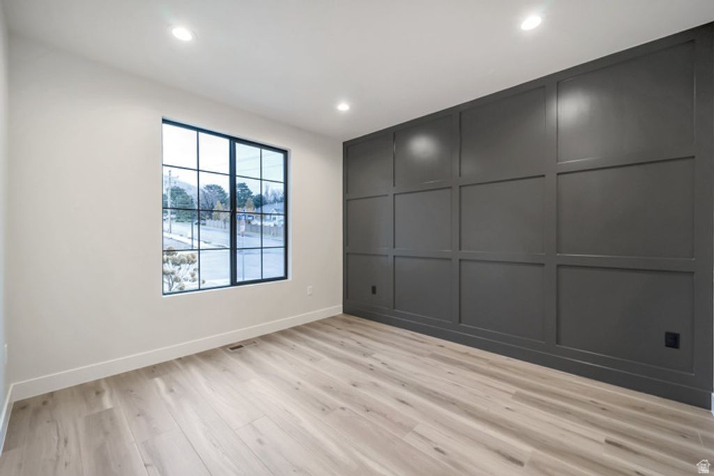 Image 11 of property listing at 176 S 1150 E, Pleasant Grove, UT 84062