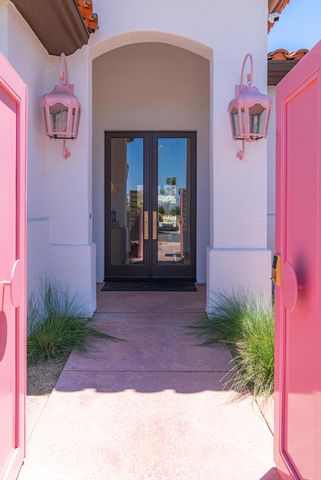 595 E Bogert Trail, Palm Springs, CA 92264