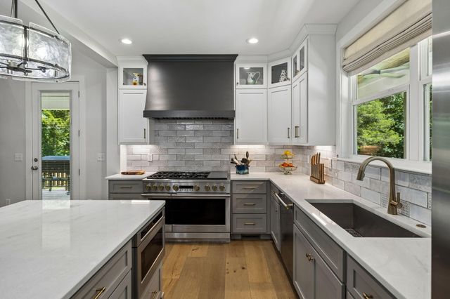 8519 Cedar Retreat Lane, Harrison, TN 37341