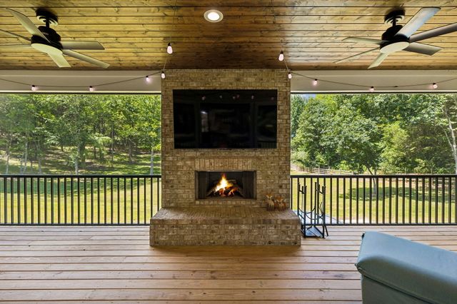 8519 Cedar Retreat Lane, Harrison, TN 37341