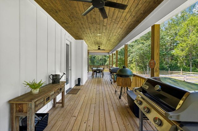 8519 Cedar Retreat Lane, Harrison, TN 37341