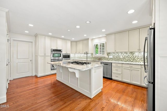 6804 Woodhaven Court, Raleigh, NC 27615