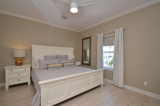 13823 Mutiny Lane, Galveston, TX 77554