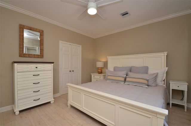 13823 Mutiny Lane, Galveston, TX 77554