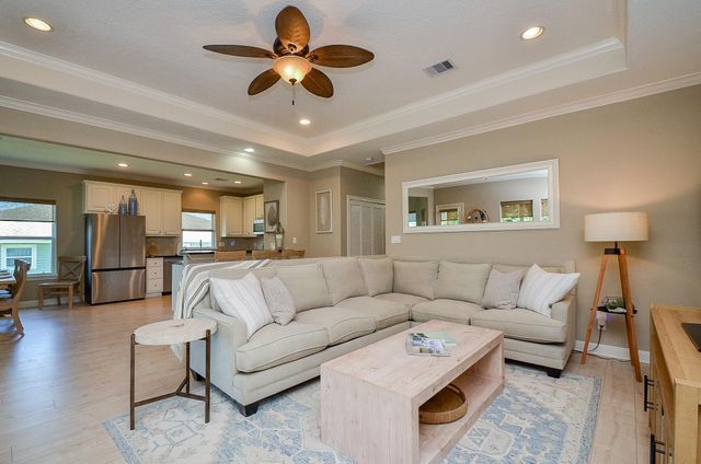 13823 Mutiny Lane, Galveston, TX 77554