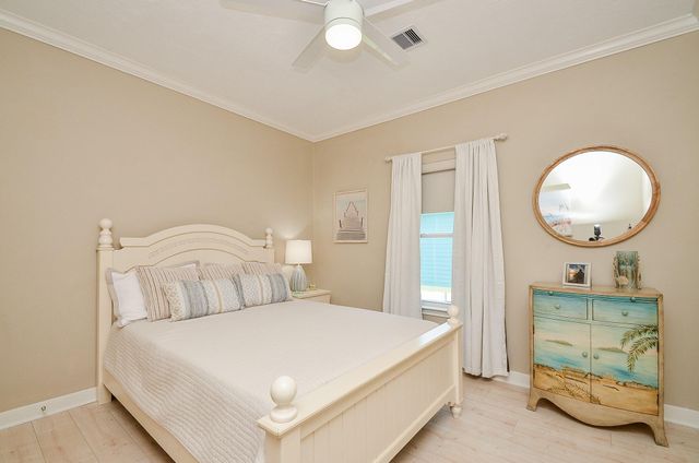 13823 Mutiny Lane, Galveston, TX 77554