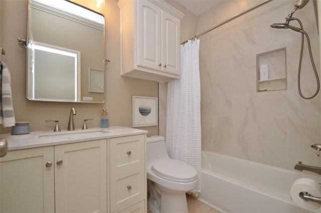 13823 Mutiny Lane, Galveston, TX 77554