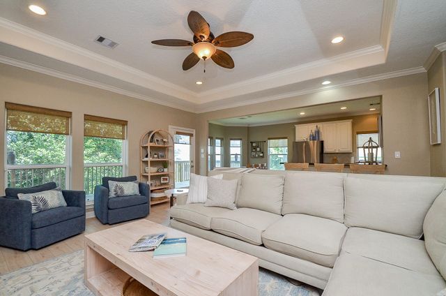 13823 Mutiny Lane, Galveston, TX 77554