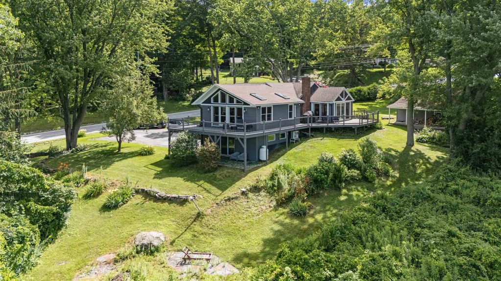 104 Fairfield Hill Road, St. Albans Town, VT 05478