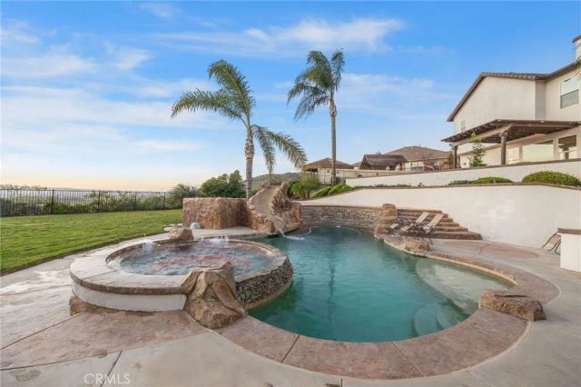 290 Cross Rail, Norco, CA 92860