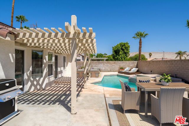 30488 Colonial Drive, Cathedral City, CA 92234