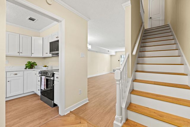 504 Green Mountain Dr Apt 501, Little Rock, AR 72211