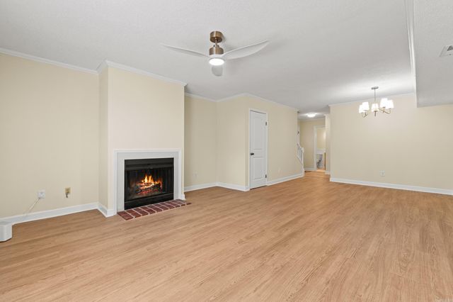 504 Green Mountain Dr Apt 501, Little Rock, AR 72211