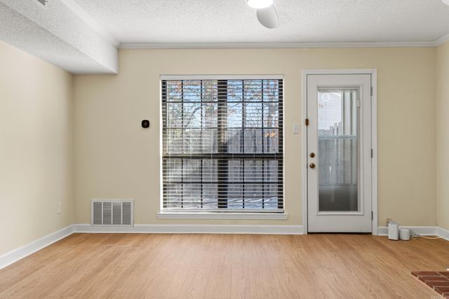 504 Green Mountain Dr Apt 501, Little Rock, AR 72211