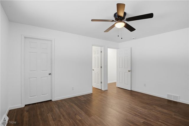 1549 W Sprague Road, Broadview Heights, OH 44147