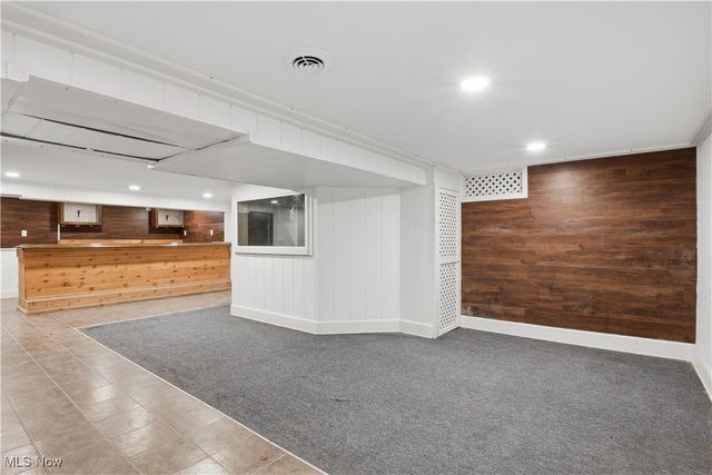 1549 W Sprague Road, Broadview Heights, OH 44147