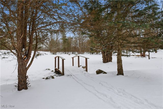 1549 W Sprague Road, Broadview Heights, OH 44147