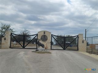 120 River Shoals Drive, Kempner, TX 76539