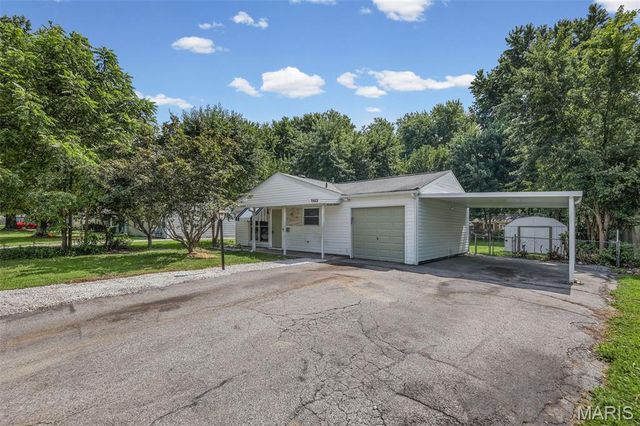 1413 Wabash Avenue, Belleville, IL 62220