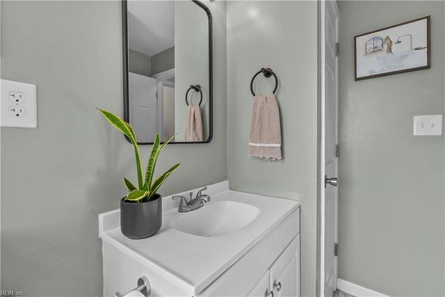 3838 Wake CIR, Norfolk, VA 23513