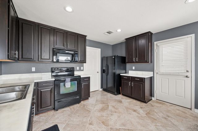2924 Grand Gulf Road, Fort Worth, TX 76123