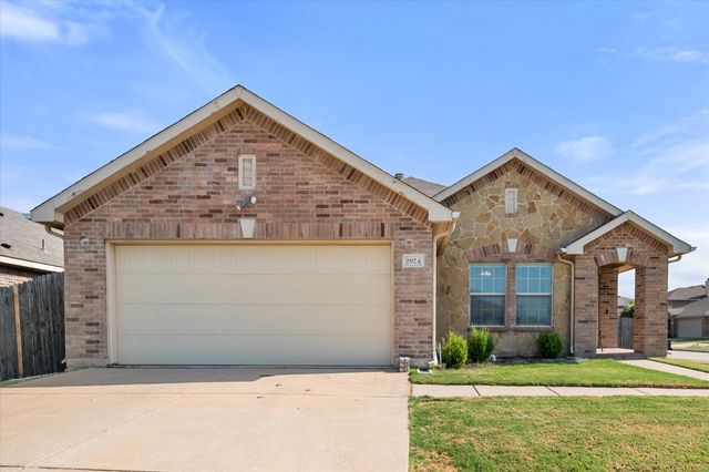 2924 Grand Gulf Road, Fort Worth, TX 76123