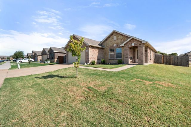 2924 Grand Gulf Road, Fort Worth, TX 76123