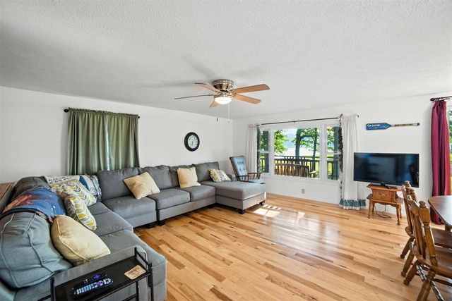 20041 E Chippewa Drive, Chippewa Lake, MI 49320