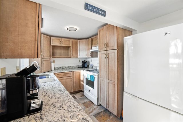 20041 E Chippewa Drive, Chippewa Lake, MI 49320