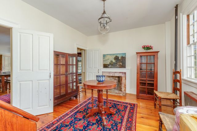 341 Main Street, Hopkinton, NH 03229