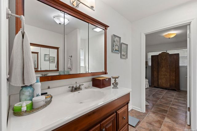 1746 Cattail, Canyon Lake, TX 78133