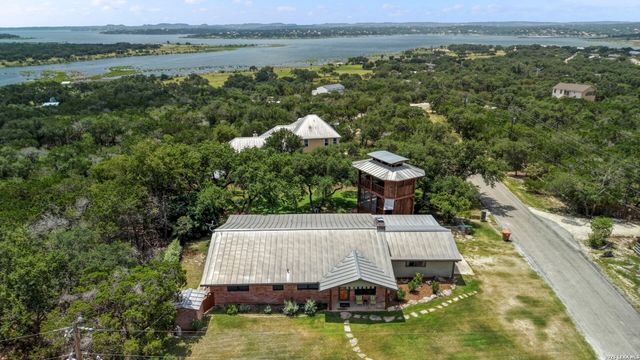 1746 Cattail, Canyon Lake, TX 78133
