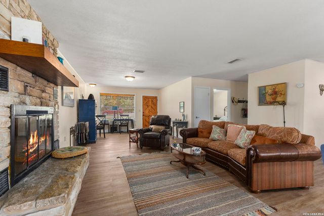 1746 Cattail, Canyon Lake, TX 78133