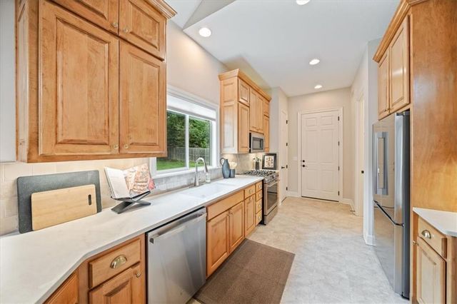 5348 Chadwick Road, Fairway, KS 66205