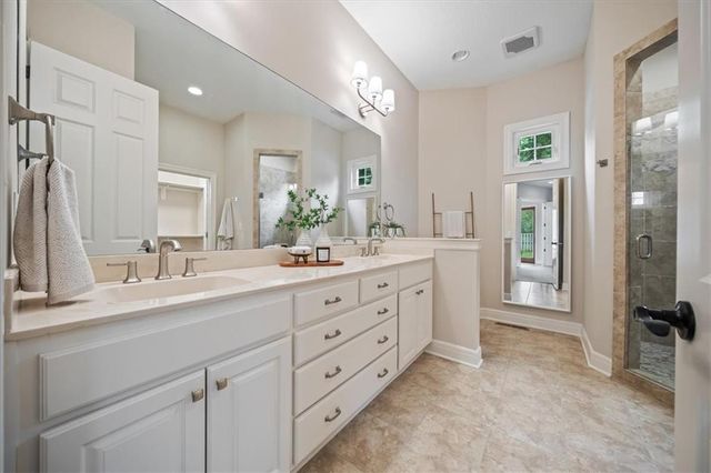 5348 Chadwick Road, Fairway, KS 66205