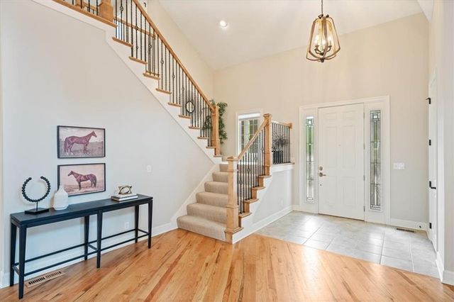 5348 Chadwick Road, Fairway, KS 66205
