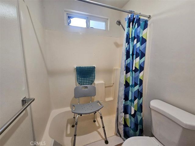 17441 Hiawatha St, Granada Hills, CA 91344