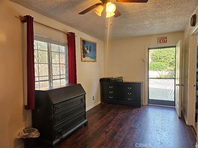 17441 Hiawatha St, Granada Hills, CA 91344