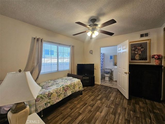 17441 Hiawatha St, Granada Hills, CA 91344