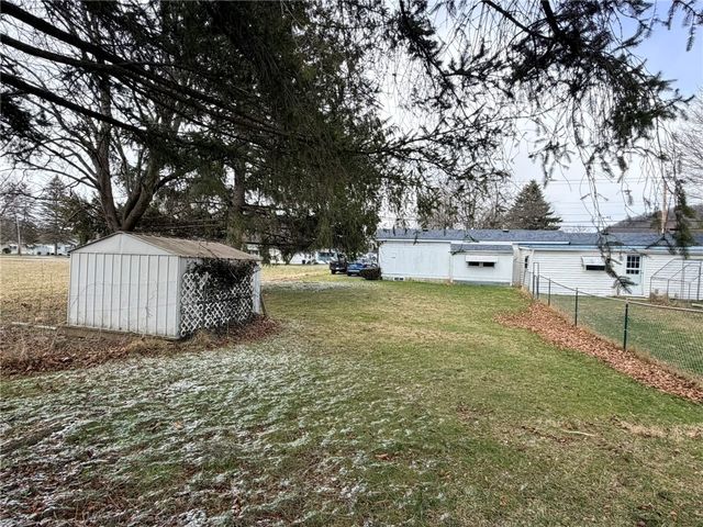 6946 East Washington Street Extension, Bath, NY 14810
