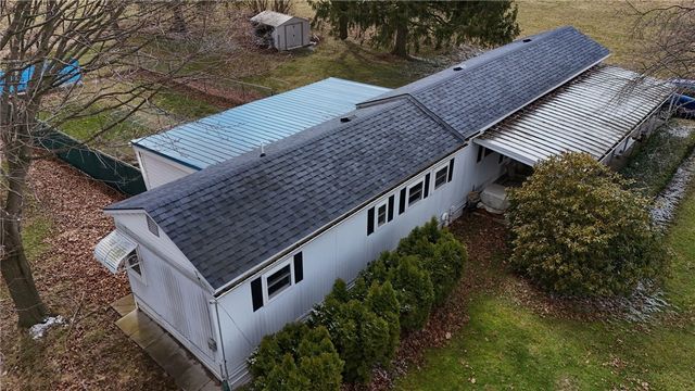 6946 East Washington Street Extension, Bath, NY 14810